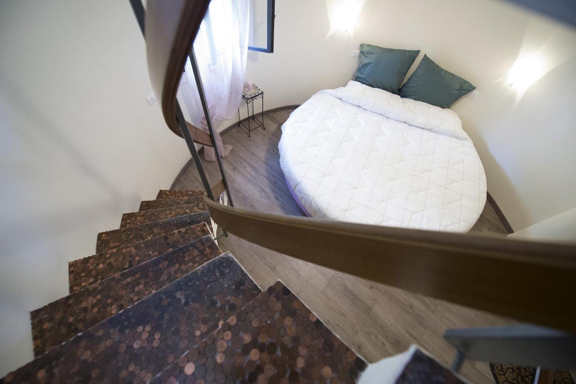 Villa Montegenco Comunanza Quarto foto